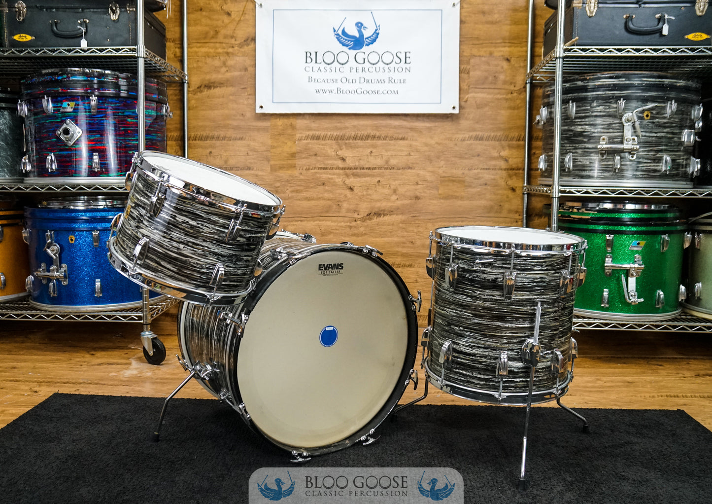 *COLLECTOR GRAIL* LUDWIG 1965 DOWNBEAT KIT IN BLACK OYSTER PEARL