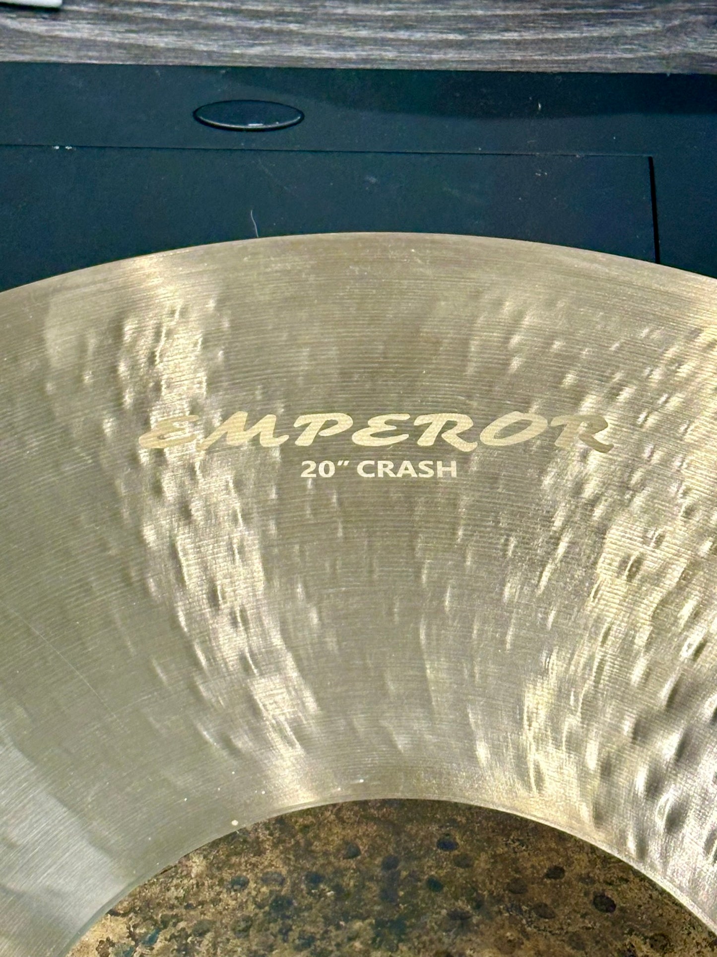 Centent Emperor Crash - 20"