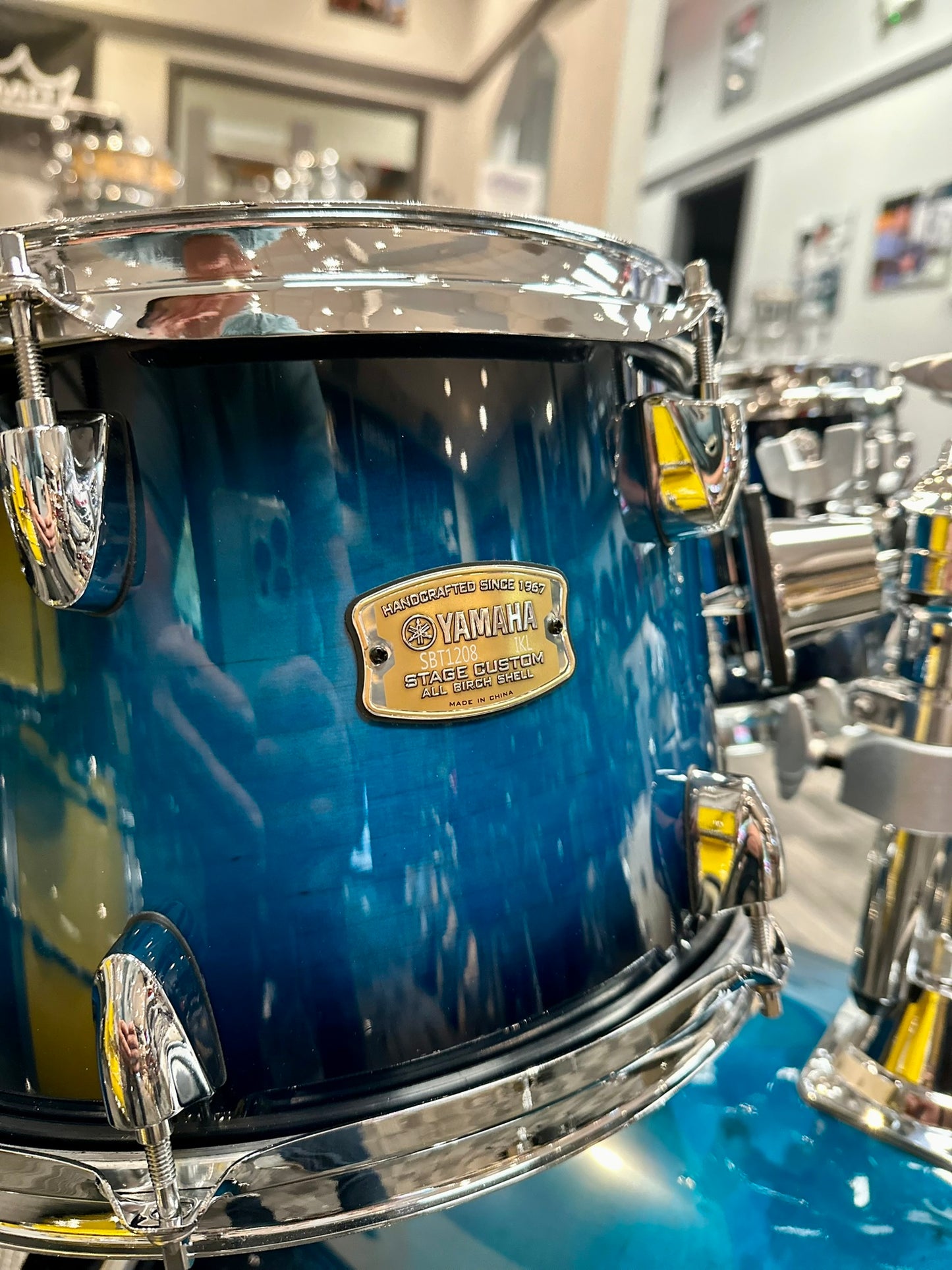 Yamaha Stage Custom 5-Piece in Deep Blue Sunburst