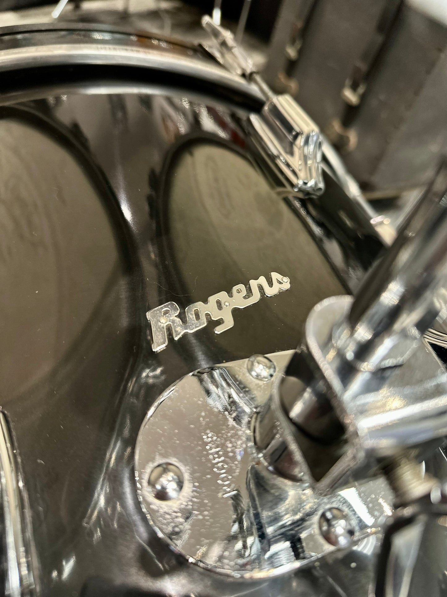 Rogers 1972 Londoner Kit in Gloss Black