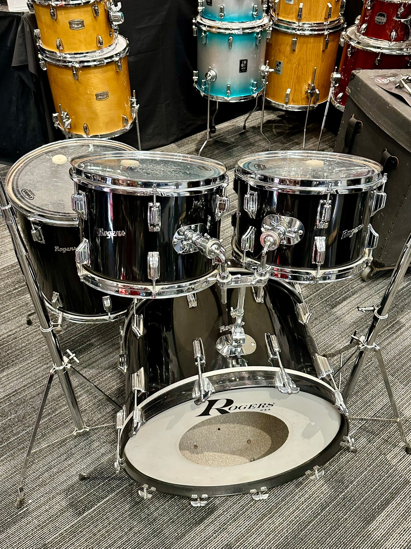 Rogers 1972 Londoner Kit in Gloss Black