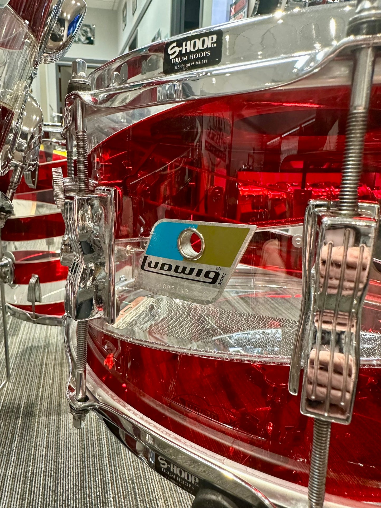 Ludwig 1970s Pattern C Spiral Red and Clear Vistalite 5-Piece Kit