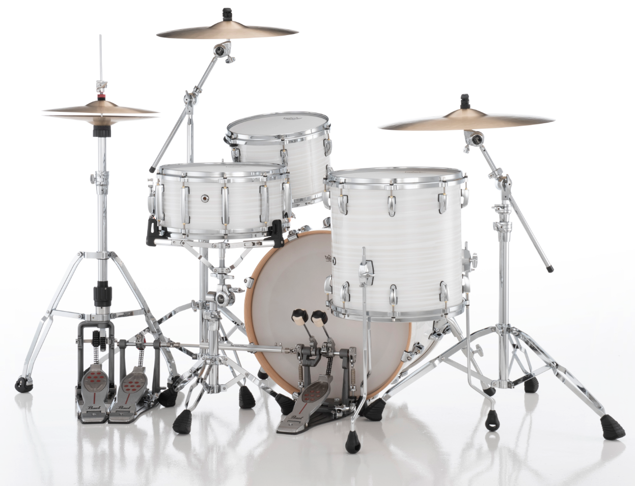 Pearl Masters Maple Gum 3-Piece Shell Pack - 20" Bass Drum WHITE ICE SWIRL