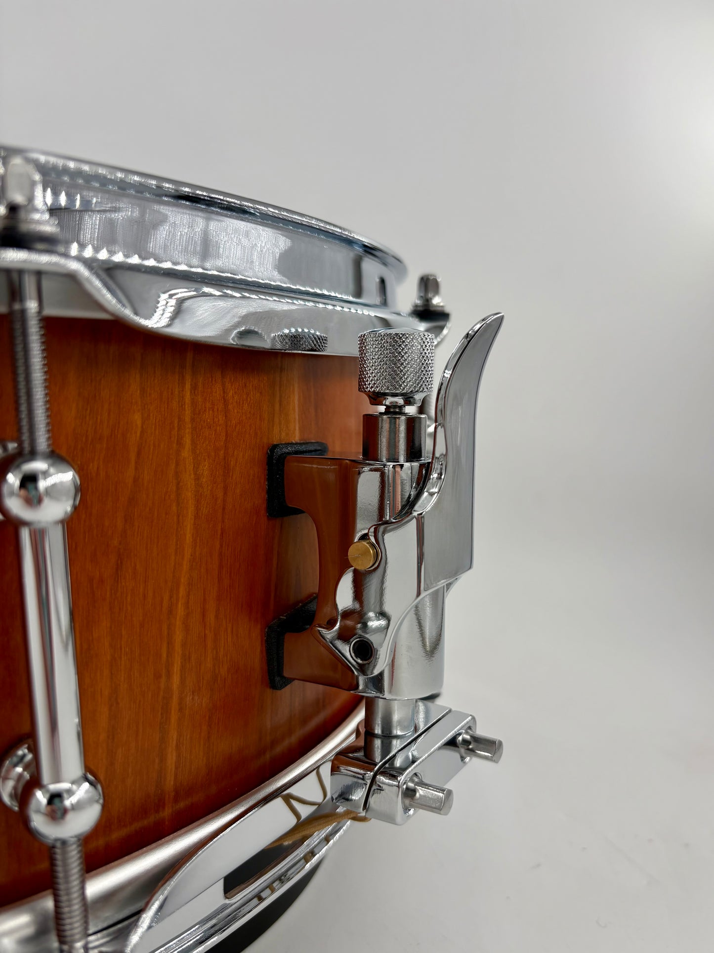 Montineri Custom 5”x14” Vertical Cherry Snare
