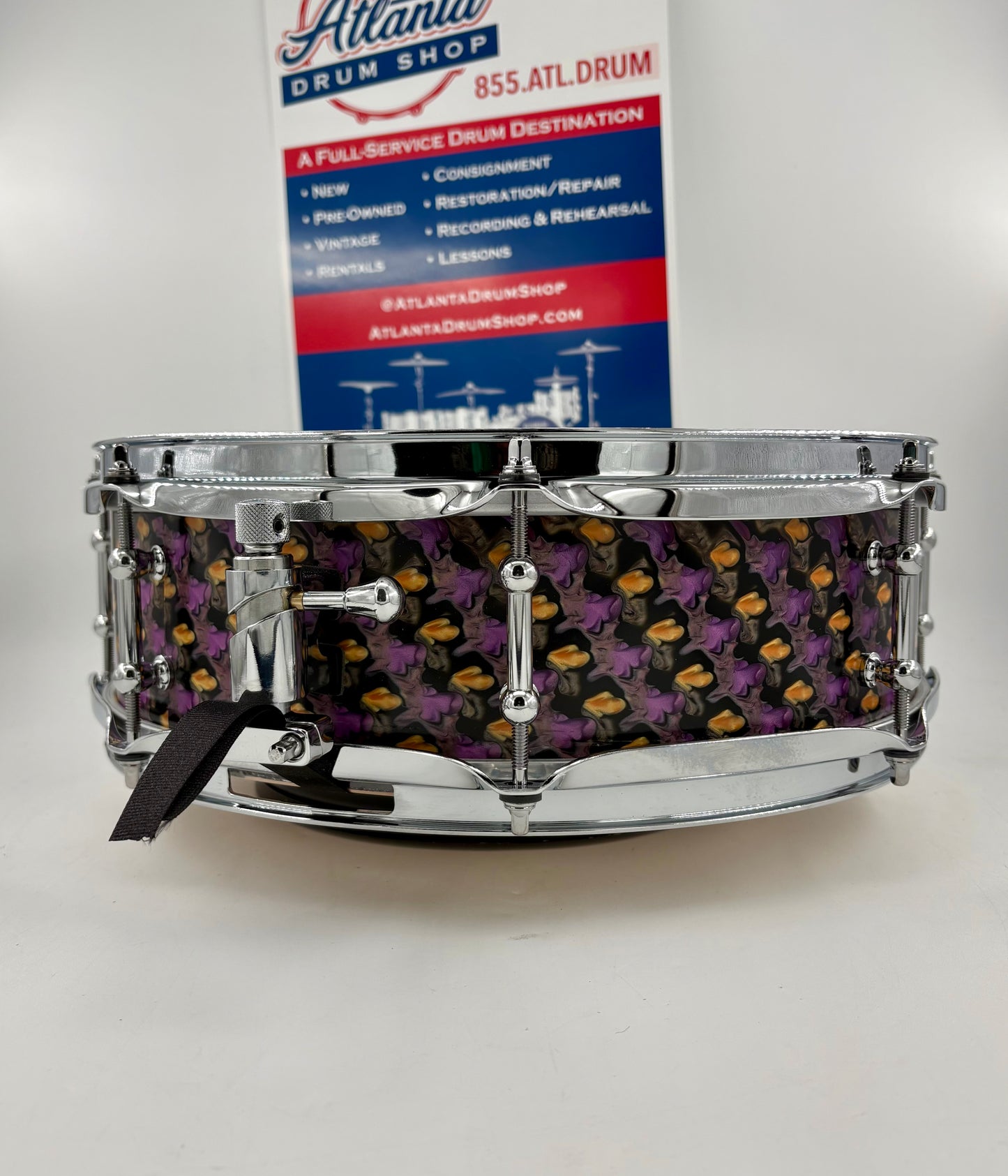 Montineri Custom 14x4 "Iris Tongue" Snare Drum