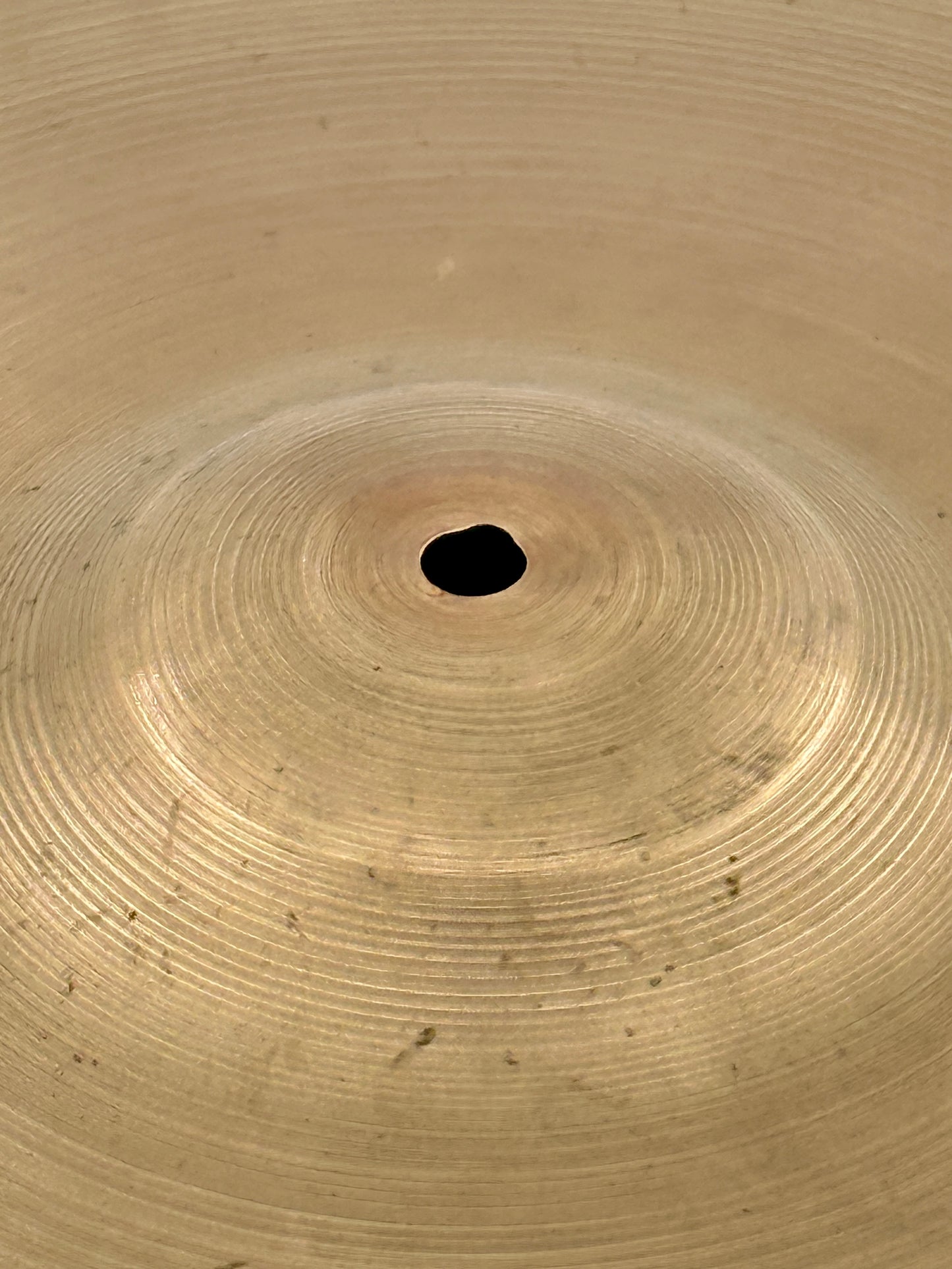 Zildjian Avedis 60's Stamp 18" Crash - 1705g