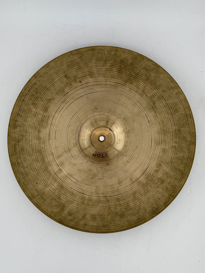 A Zildjian Vintage Small Stamp 18" Crash - 1700g