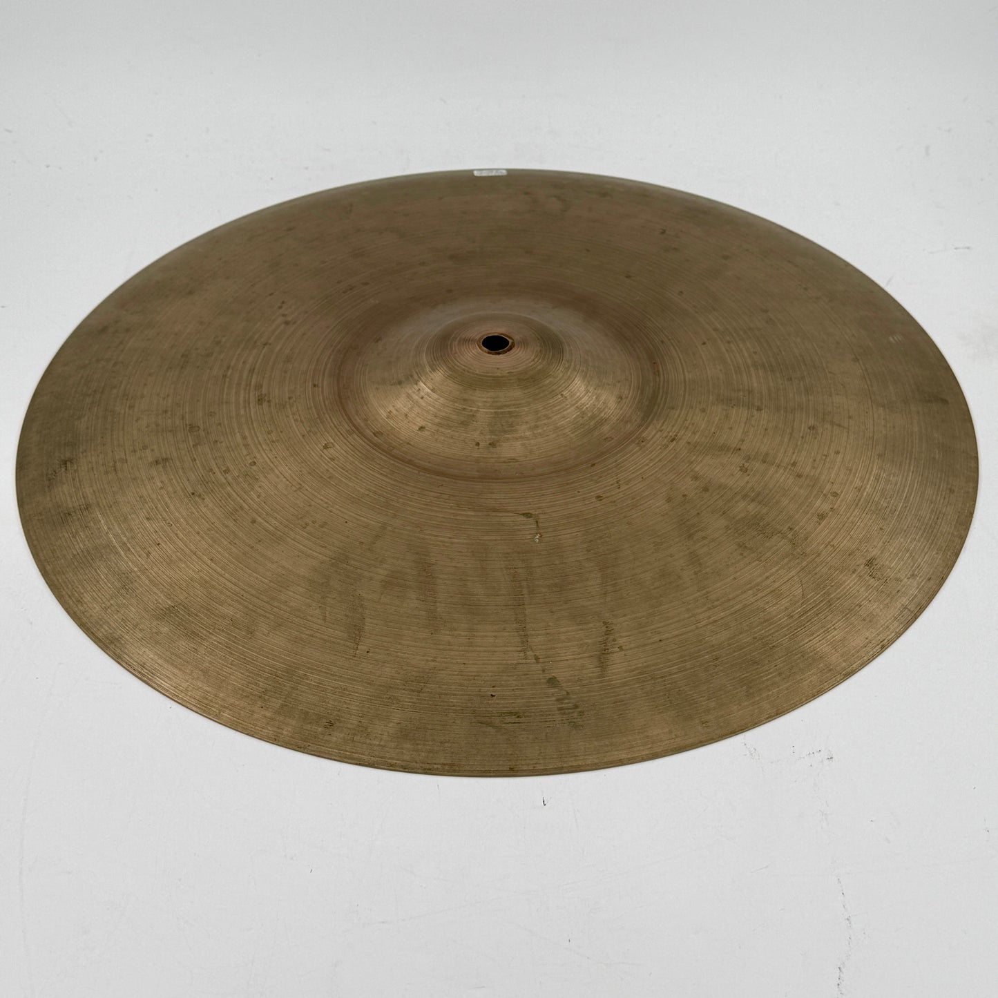 A Zildjian Vintage Small Stamp 18" Crash - 1700g