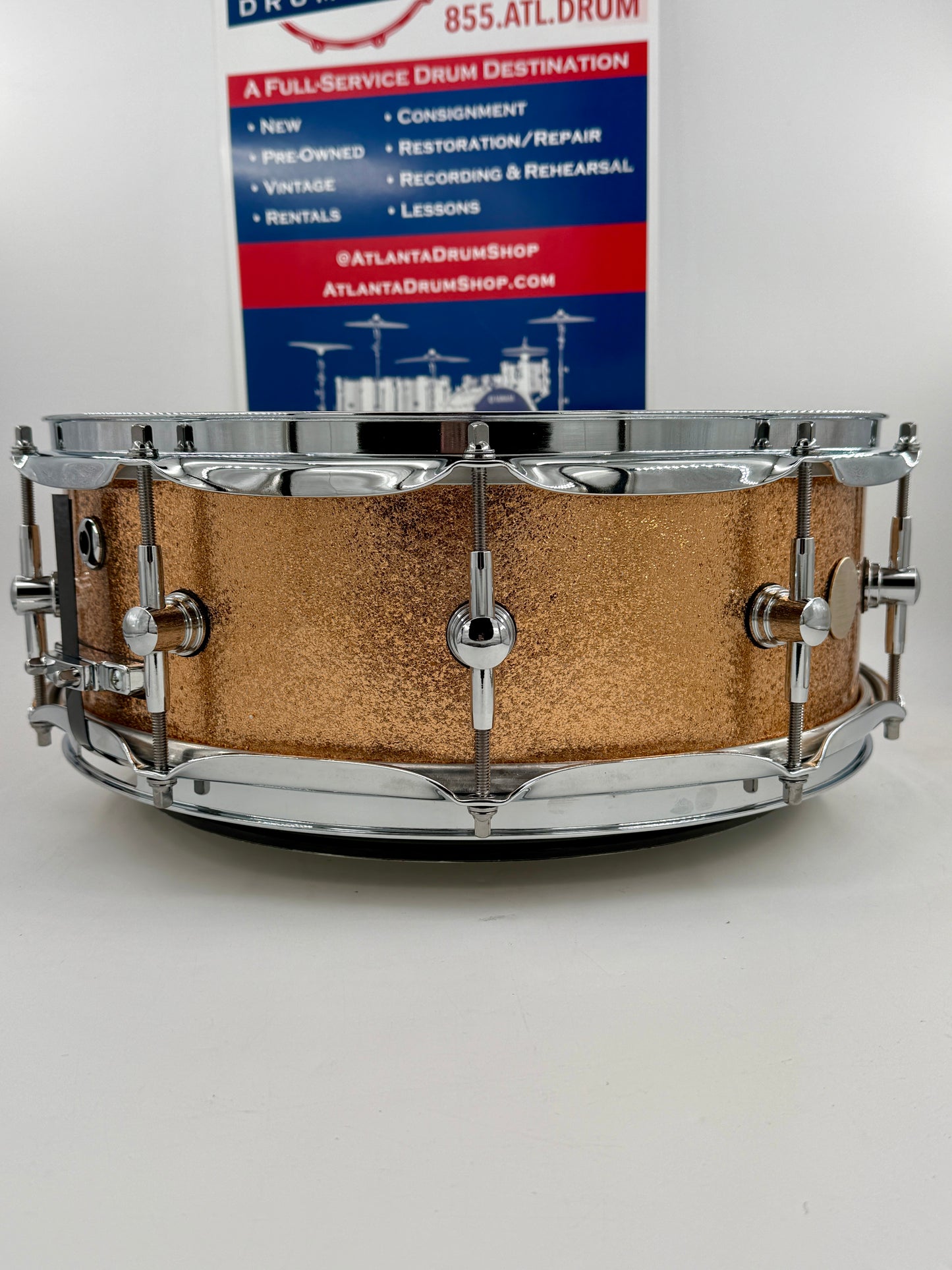 Montineri Custom Drums:   14” x 5” 10-COB Lug Copper Sparkle Snare
