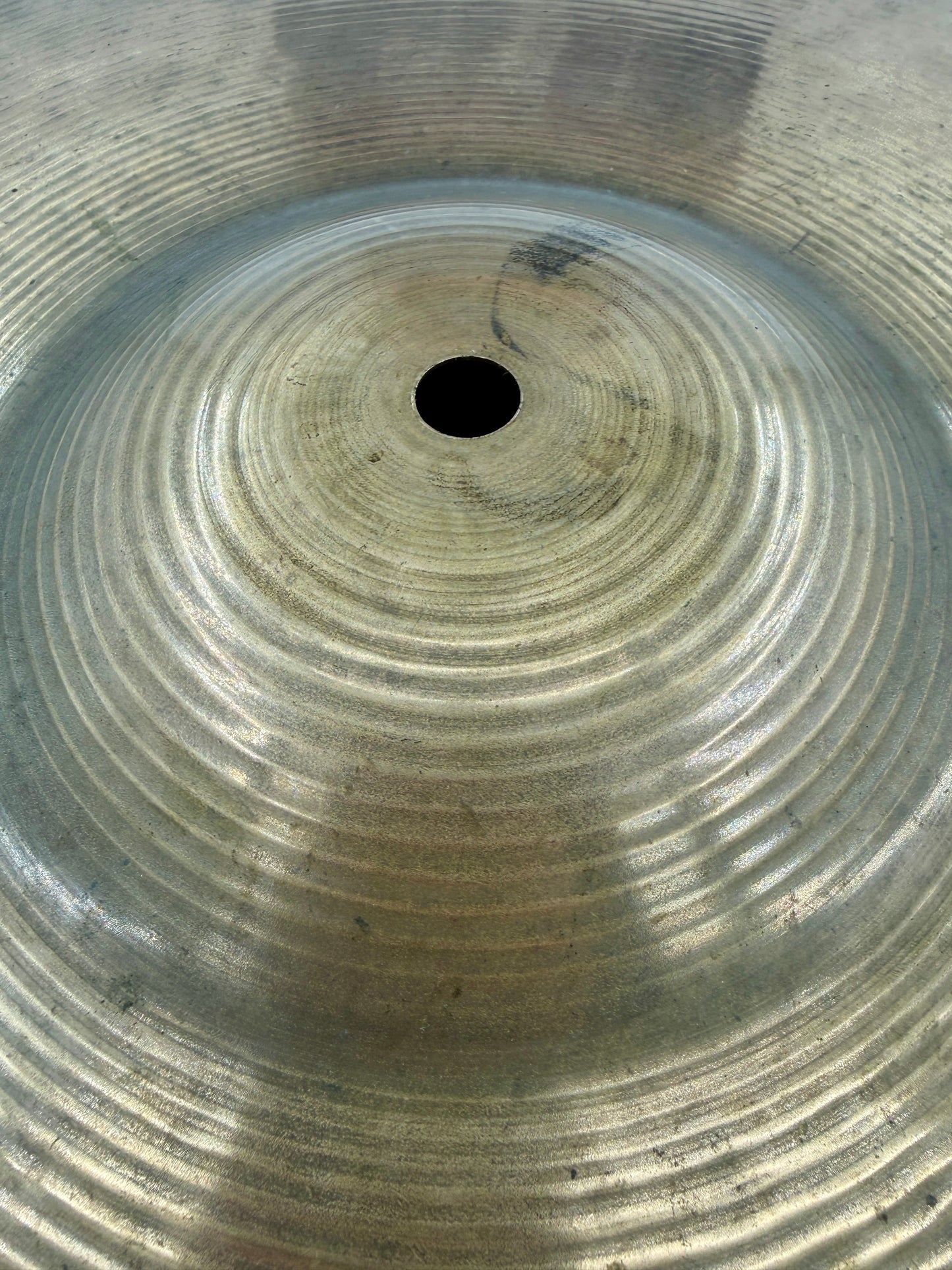 "No Stamp" Vintage Zildjian 20" Ride - 2484g
