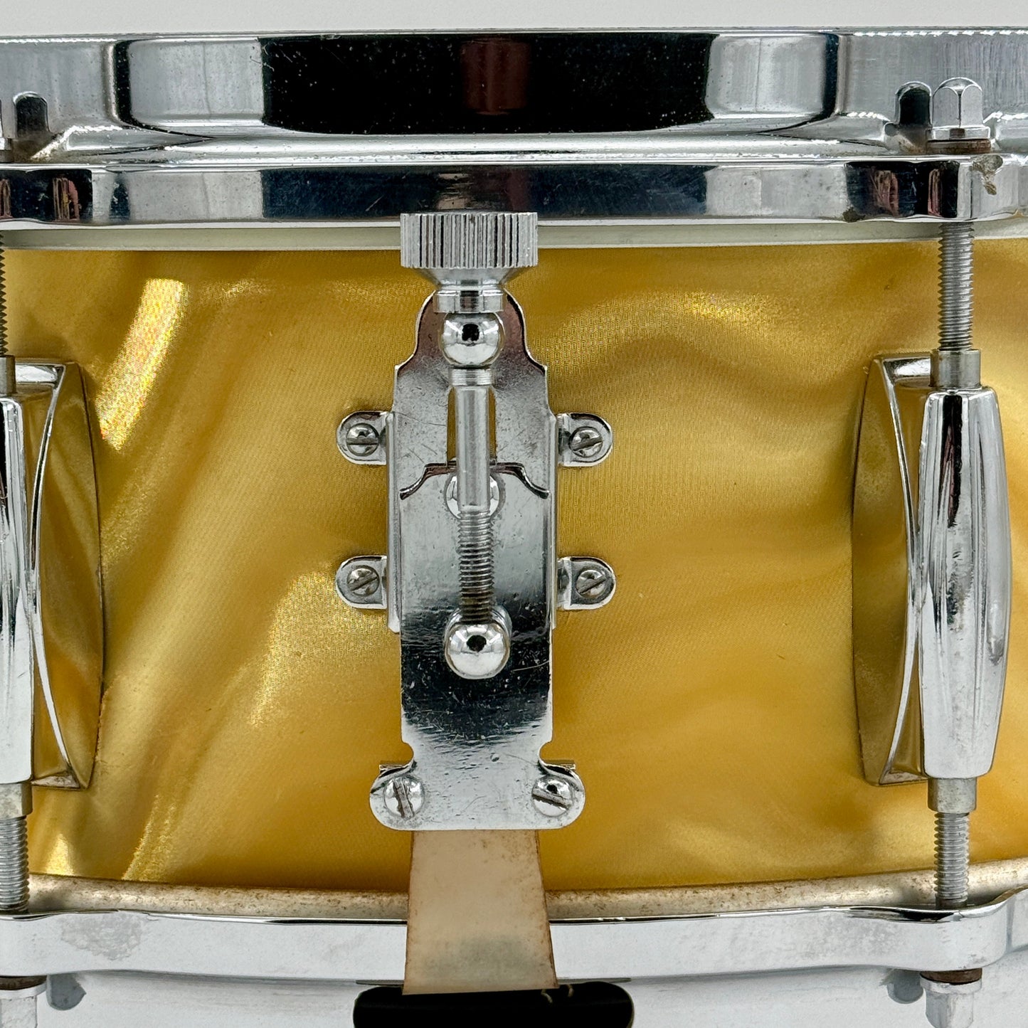 Gretsch 1966 Model 4157 8-Lug Snare Drum-  14" x 5.5" - Yellow Satin Flame
