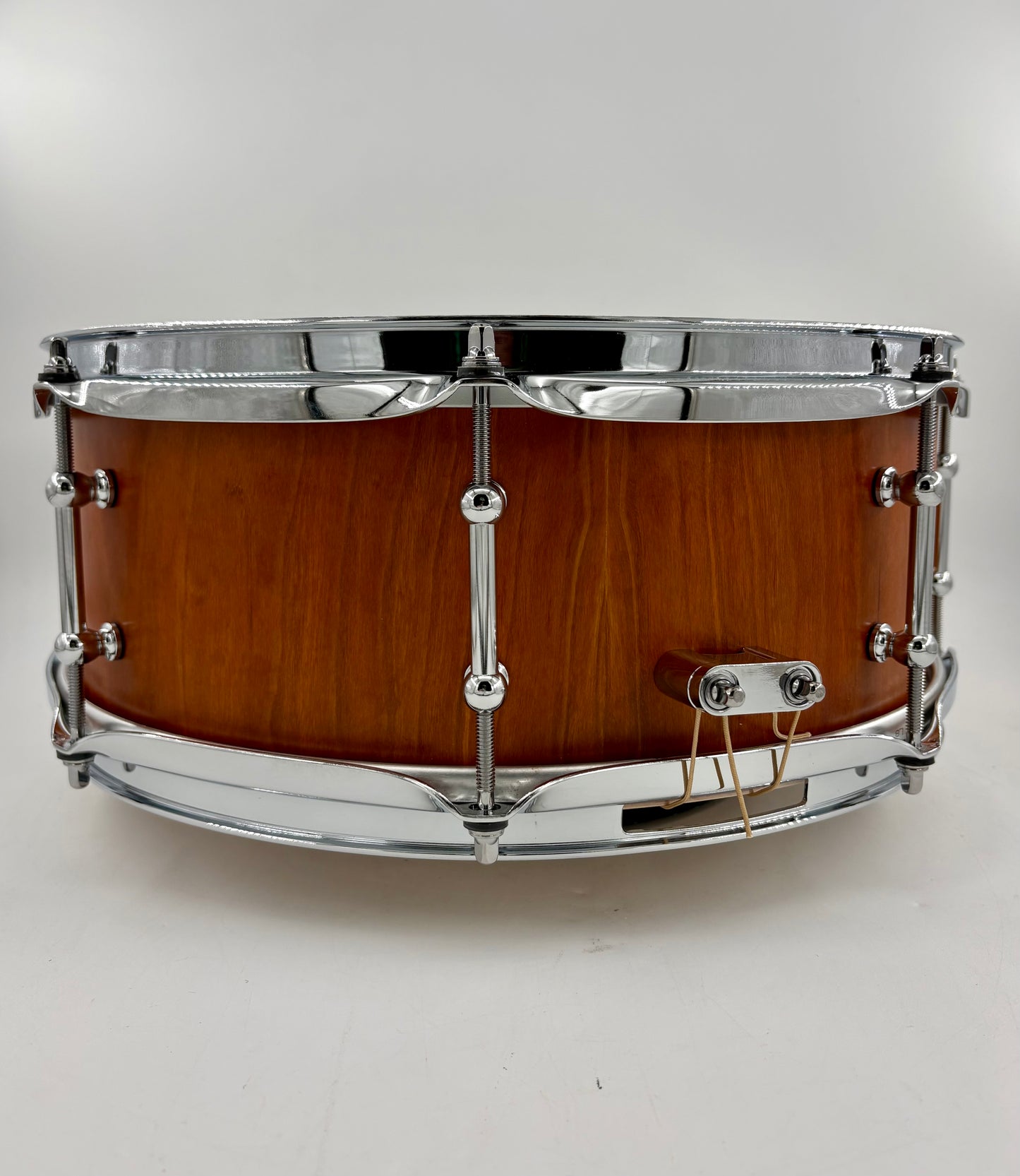 Montineri Custom 5”x14” Vertical Cherry Snare