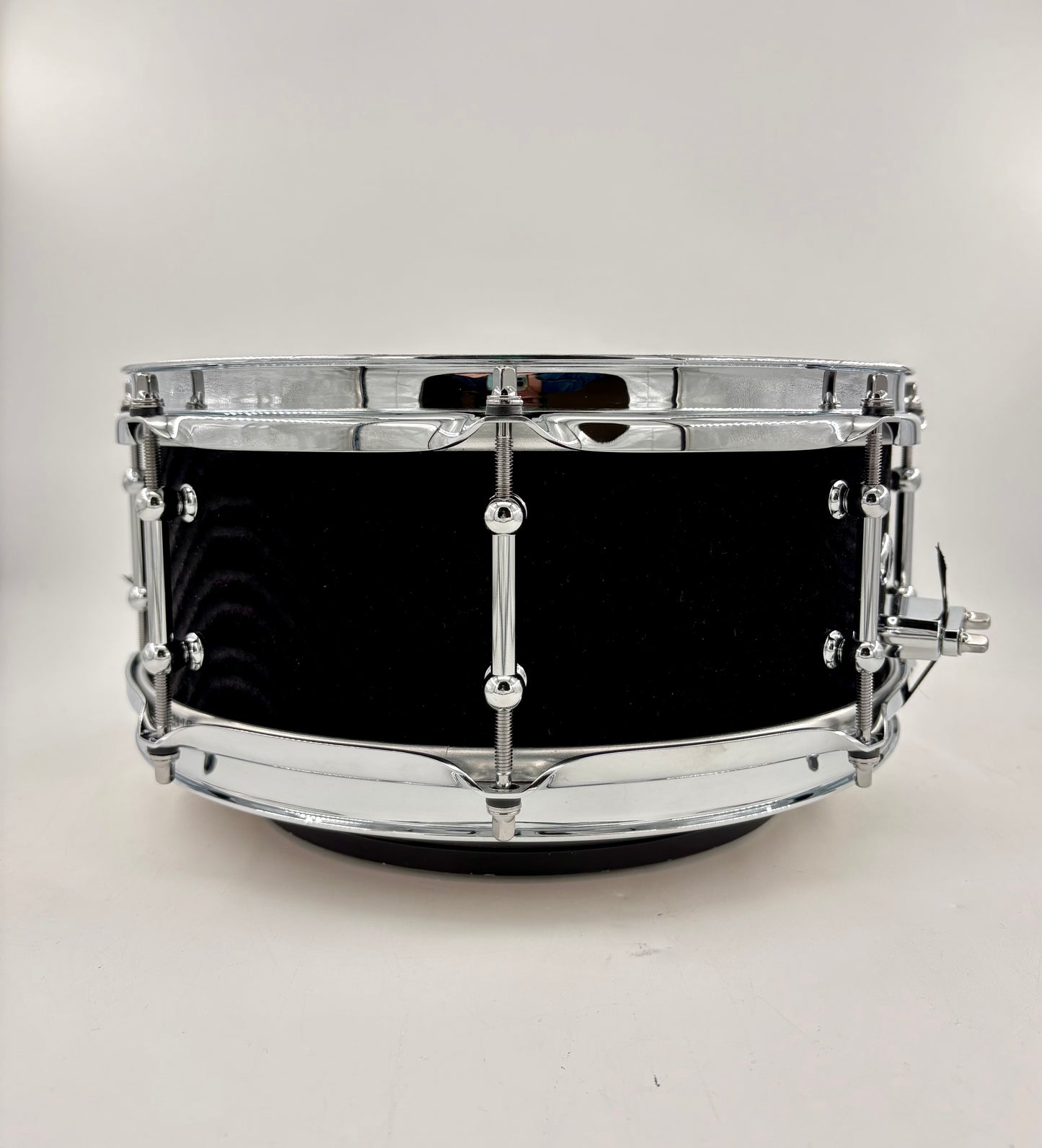 Montineri Custom 5"x12" "Black Velvet" Magnum Snare