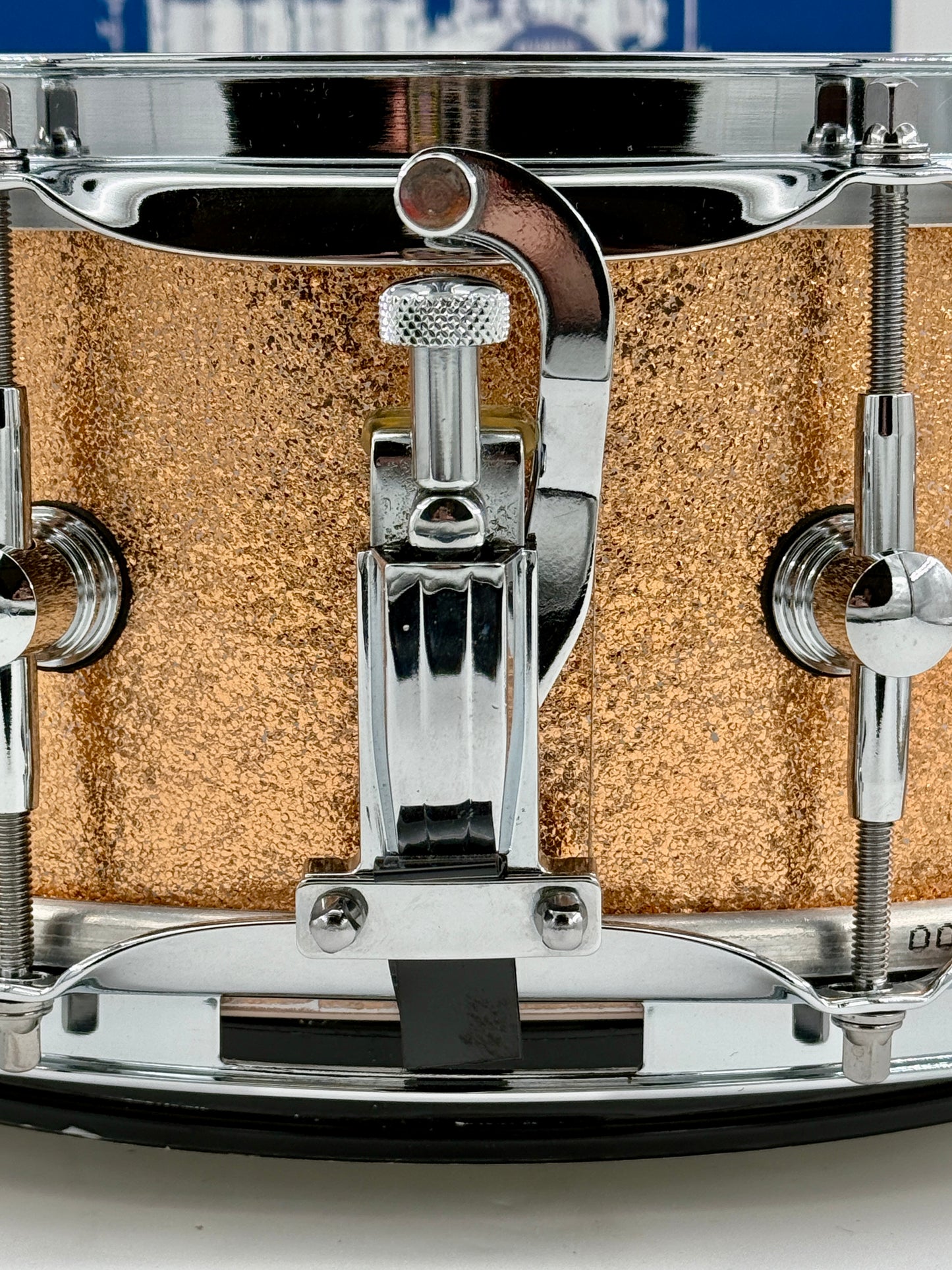Montineri Custom Drums:   14” x 5” 10-COB Lug Copper Sparkle Snare