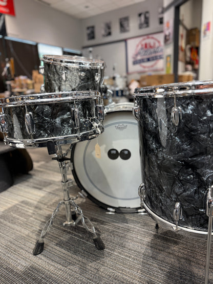 Slingerland Late 1950s & 1963 Black Diamond Pearl 4 Piece Radio King Drum Set