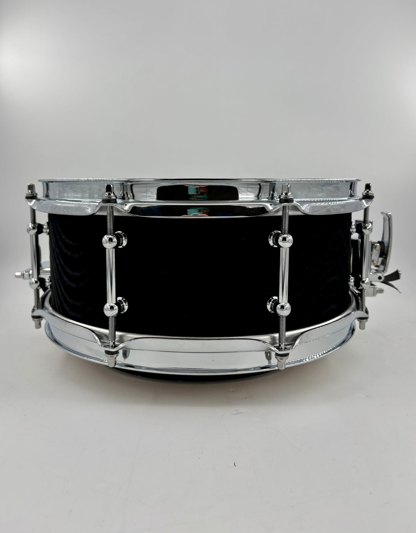 Montineri Custom 5"x12" "Black Velvet" Magnum Snare