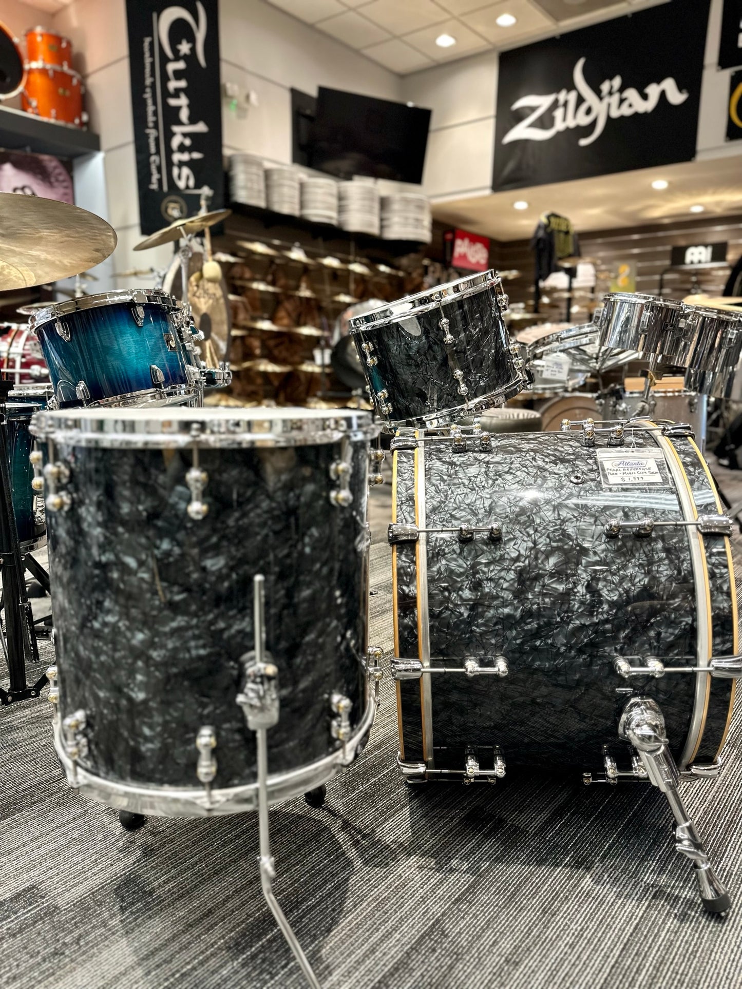 Pearl Reference Pure Music City Custom 2022 - Black Diamond Pearl