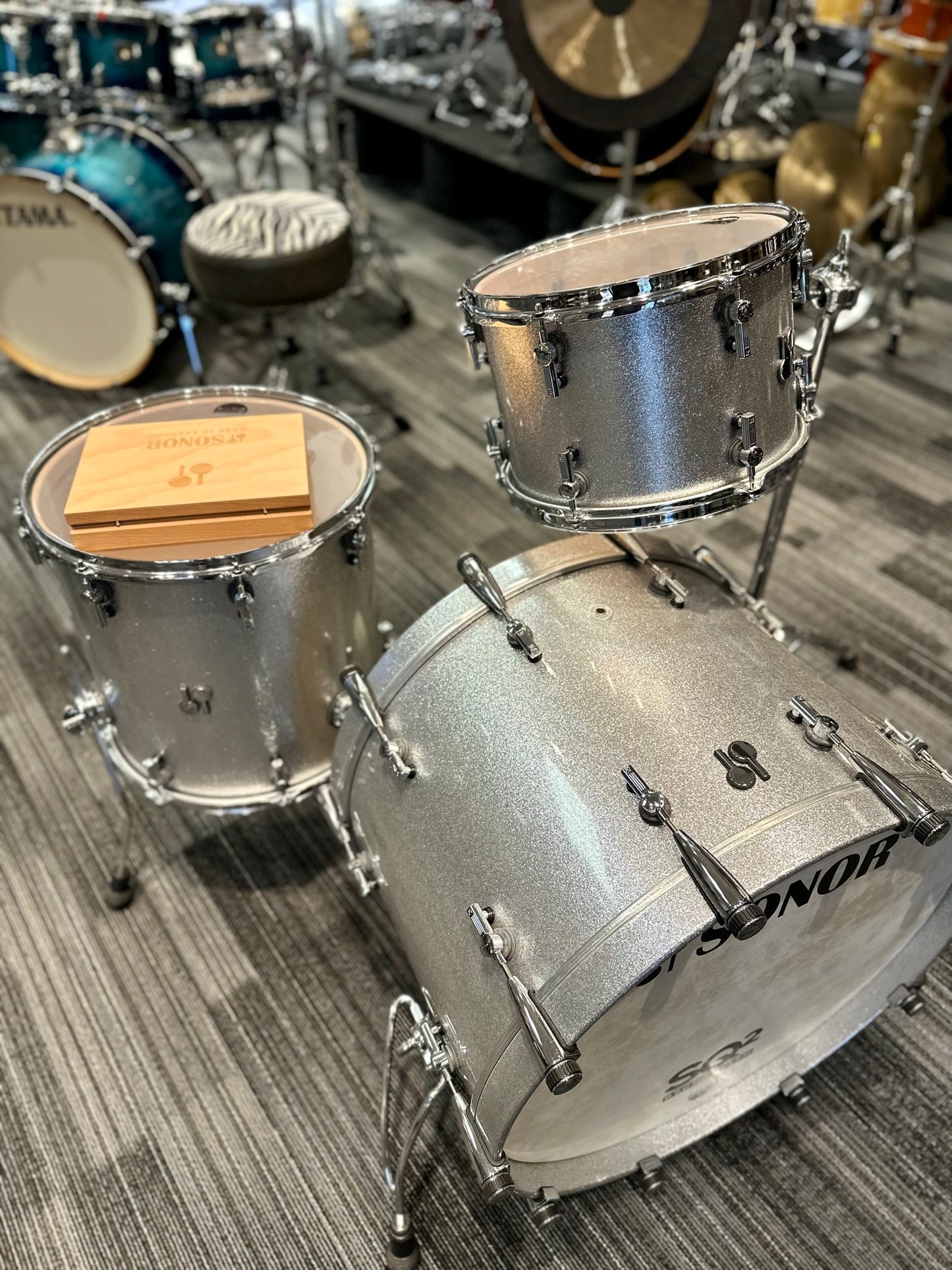 Sonor SQ2 2022 - Silver Sparkle Lacquer