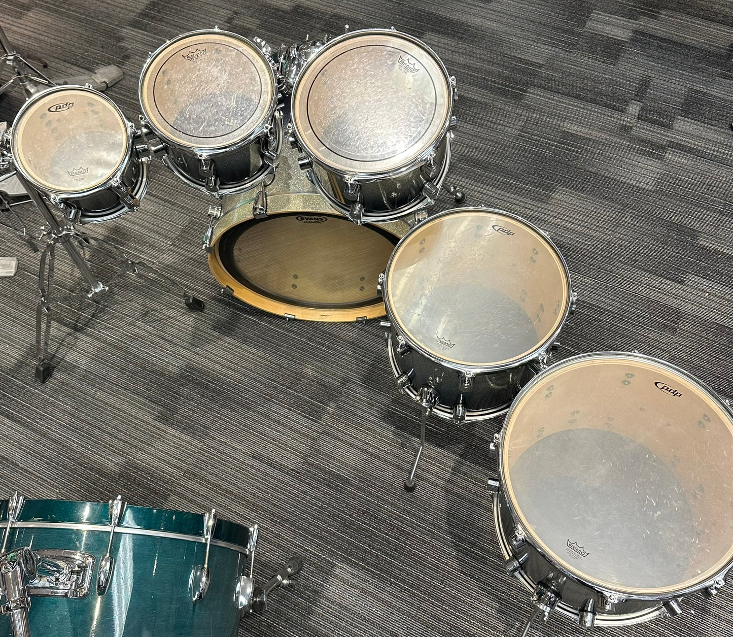 PDP X7 Series Silver Sparkle Fade Lacquer 6-Piece