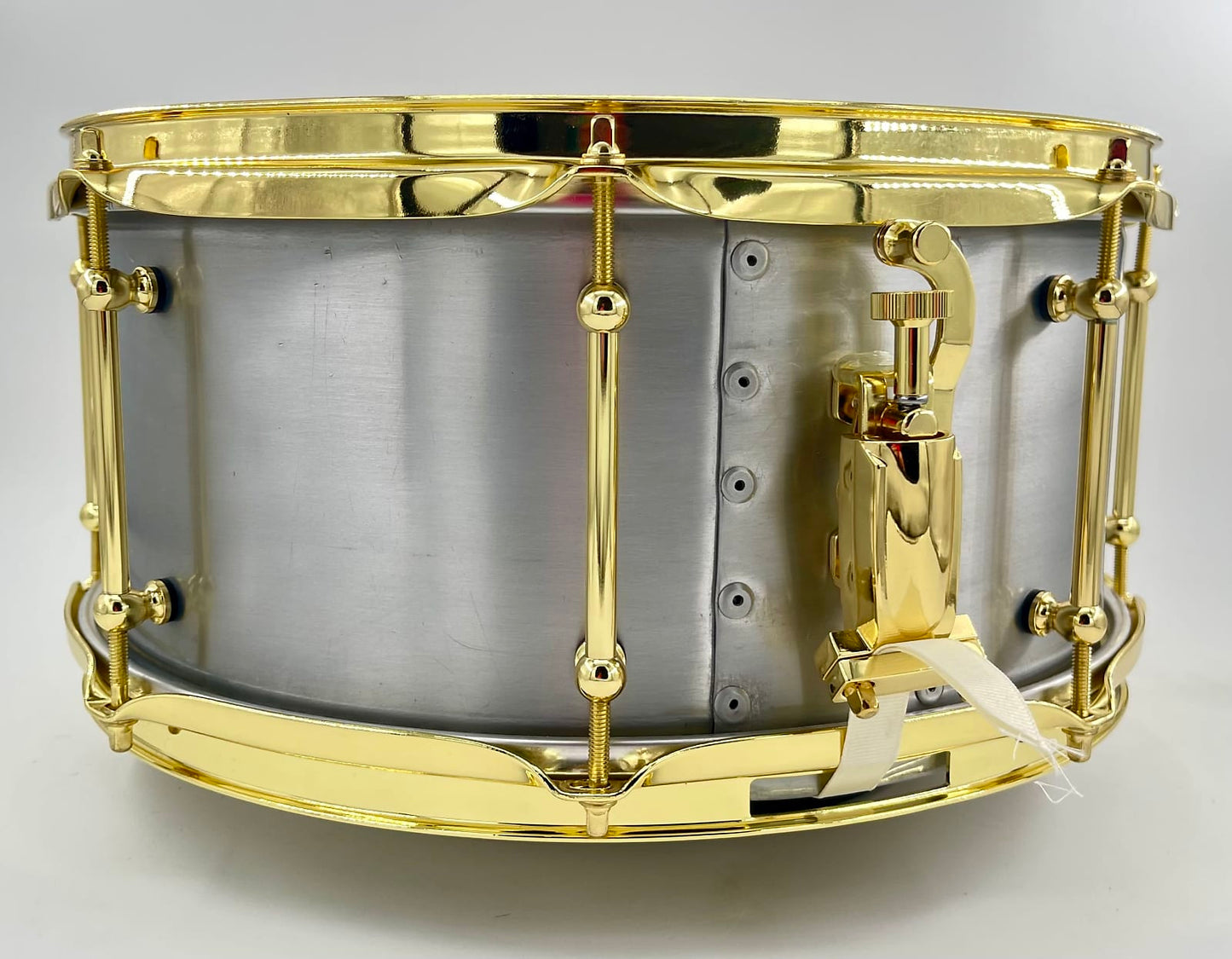 Lucky Drums Company 14"x6.5" Aluminum Snare Drum w/ Gold hoops
