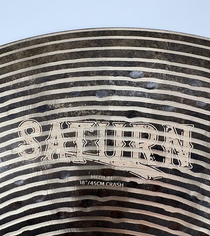 Centent Saturn Crash - 18"