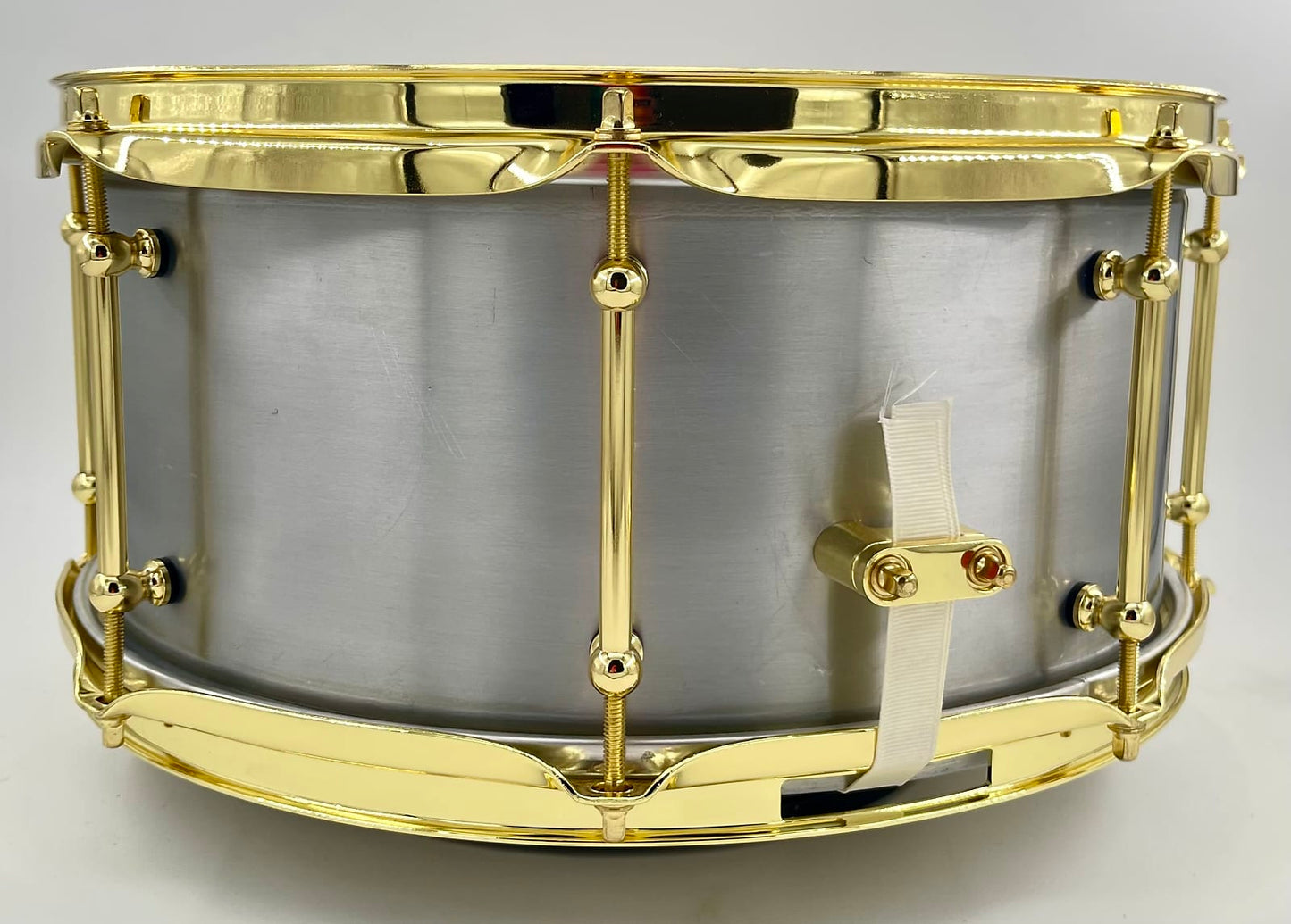 Lucky Drums Company 14"x6.5" Aluminum Snare Drum w/ Gold hoops