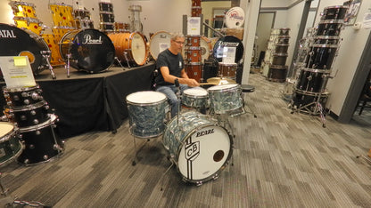 Pearl Vintage 1960s 4-Piece Drum Set in Sky Blue Pearl