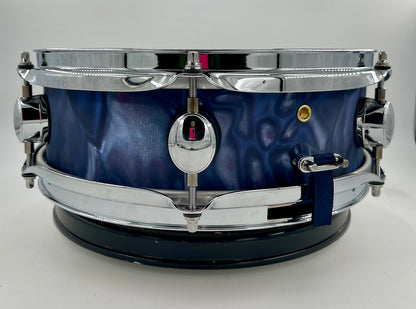 Montineri Custom 12"x4" Blue Satin Flame Snare